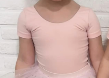 Roze kleuter balletpak